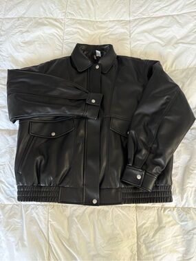 NWOT H&M Black Faux Leather Bomber Jacket